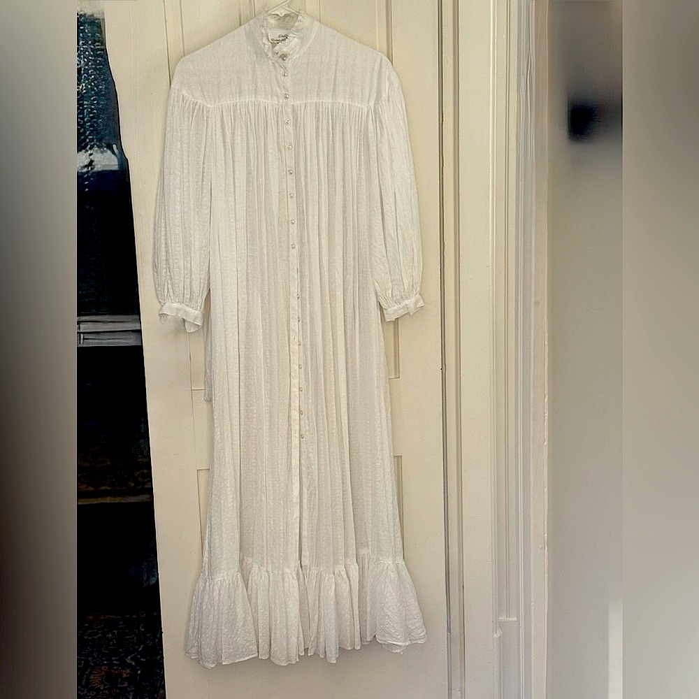 Vintage Eileen West for Queen Anne’s Lace White Cotton Maternity Dress